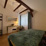 Comfort Zone C Apartment *